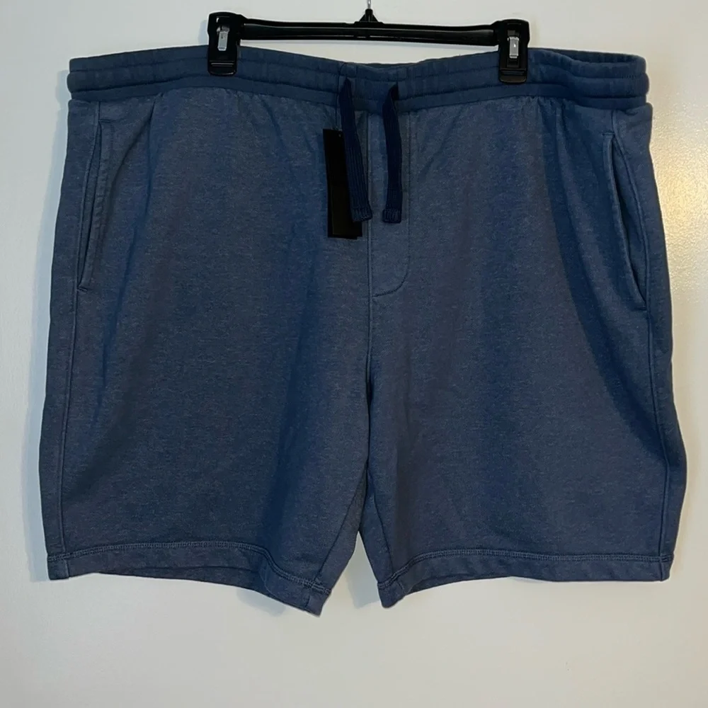 Men’s NWT XXL Banana Republic Blue Lounge Shorts 8” Inseam.